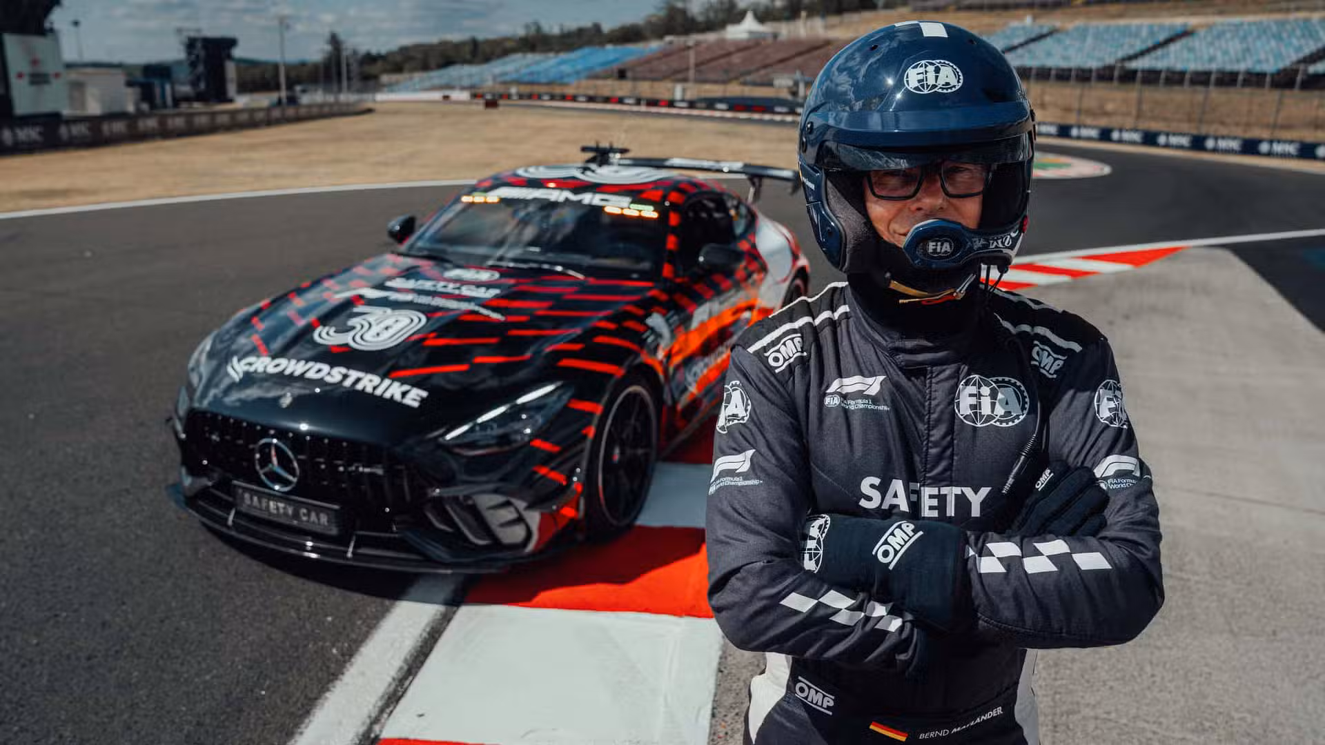 La Safety Car en F1 : histoire, pilote et arrivée d&rsquo;un nouveau modèle
