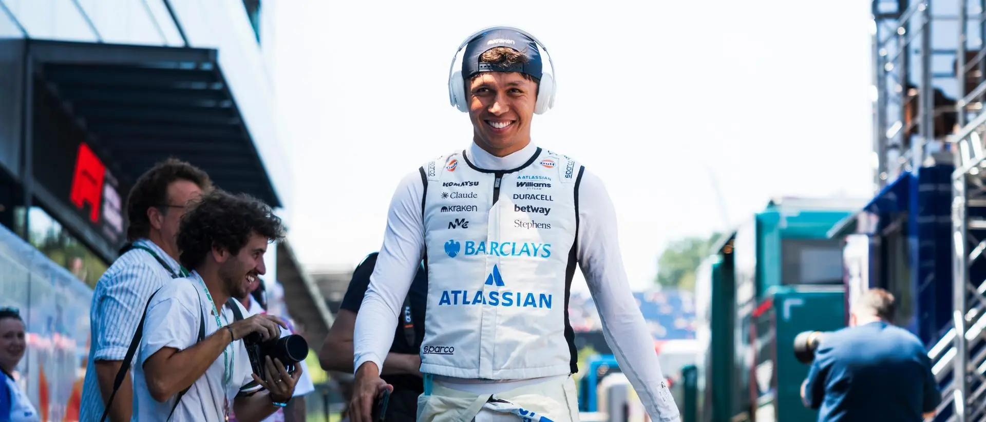 Alex Albon prolonge avec Williams